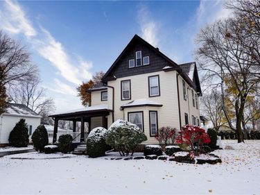 3224 E Henrietta Road, Henrietta, NY 14467