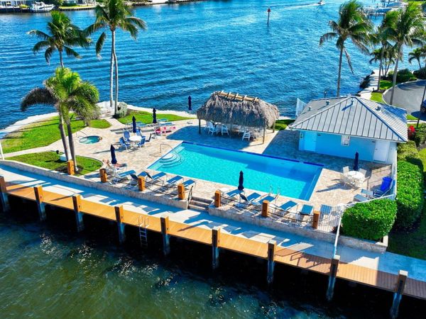 732 NE 12th Terrace, Unit 6, Boynton Beach, FL 33435