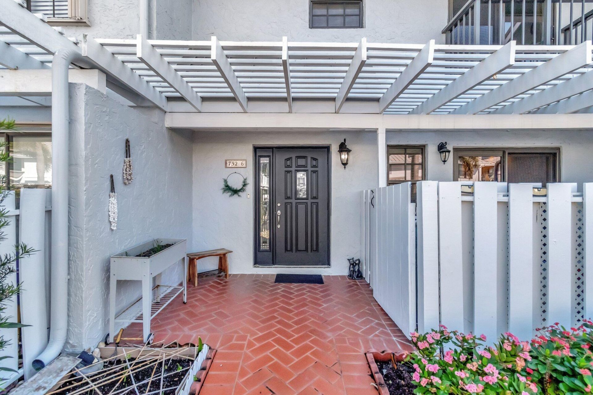 732 NE 12th Terrace, Unit 6, Boynton Beach, FL 33435 Photo