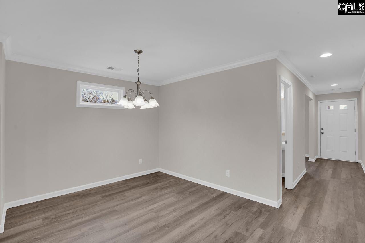 358 Willow Wind Road Photo 12