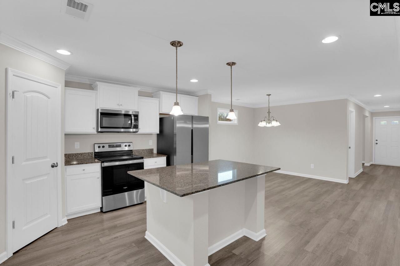 358 Willow Wind Road Photo 14