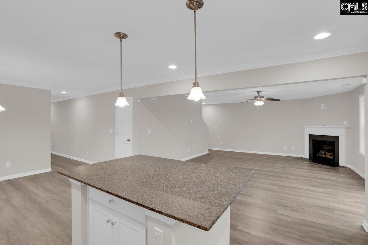 358 Willow Wind Road Photo 16