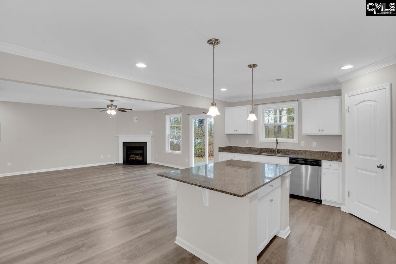 358 Willow Wind Road Photo 16