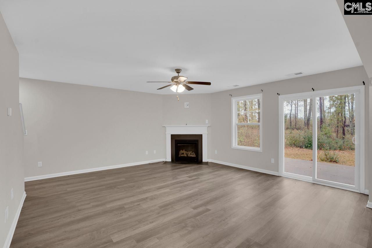 358 Willow Wind Road Photo 18