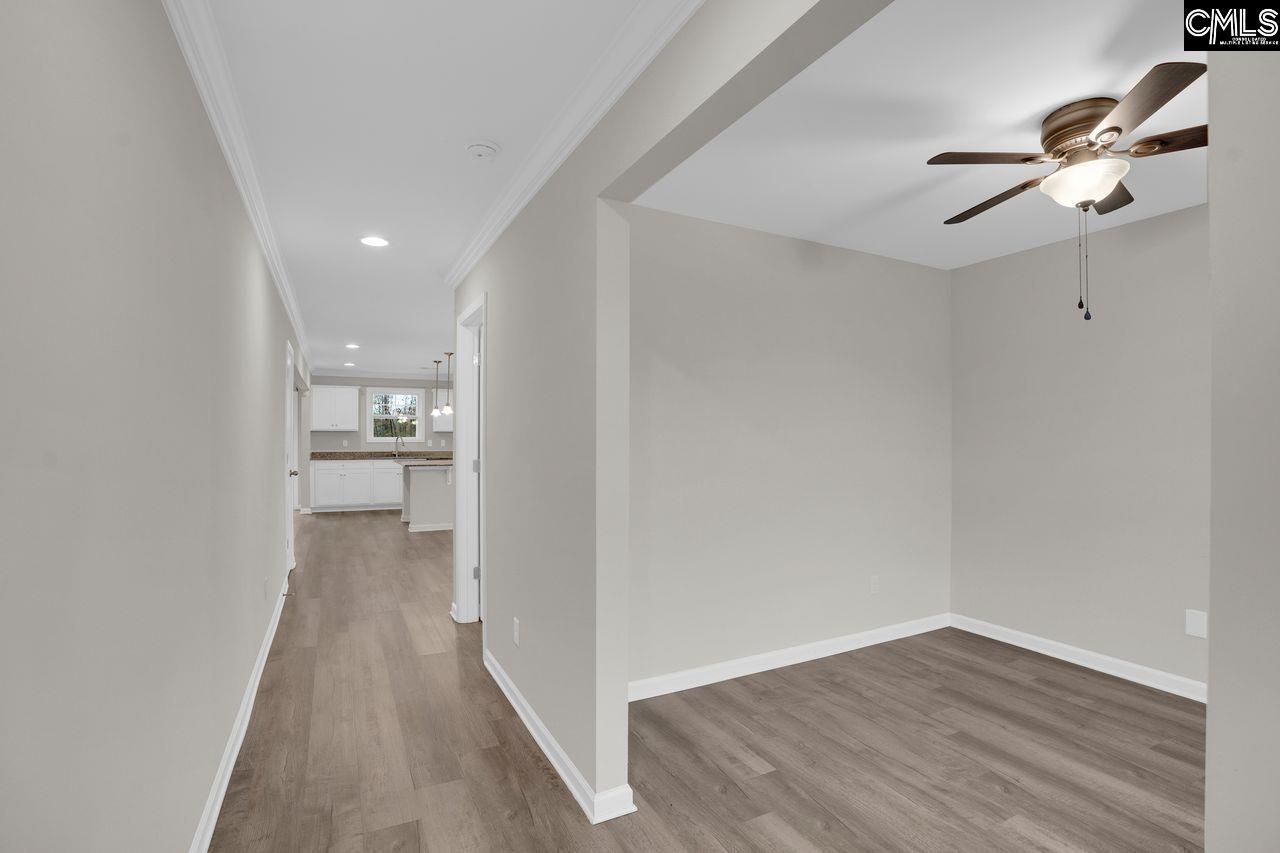 358 Willow Wind Road Photo 6