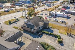 8311 Two Notch Road  photo 4