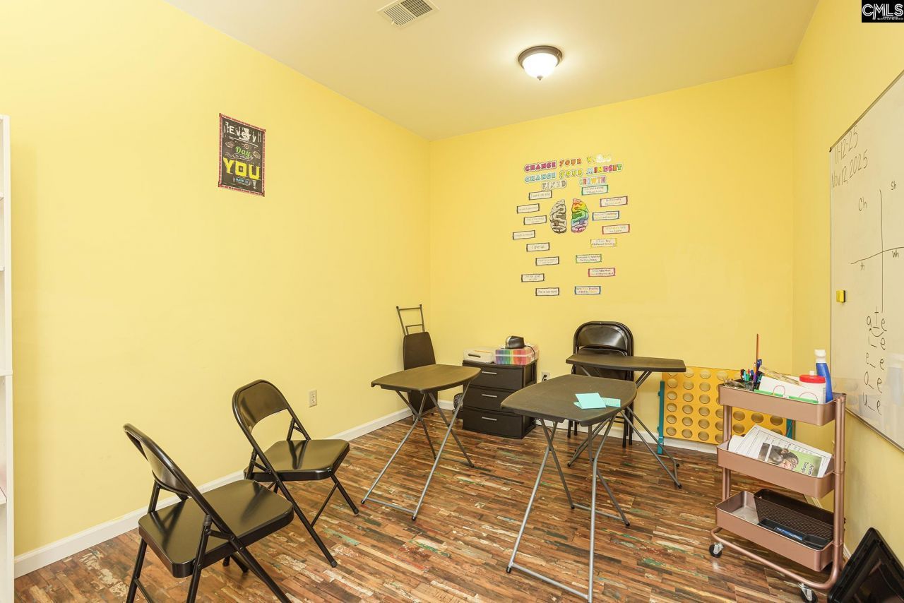 8311 Two Notch Road  Photo 27