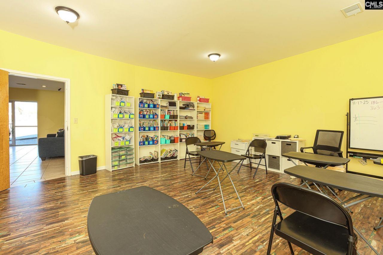 8311 Two Notch Road  Photo 30