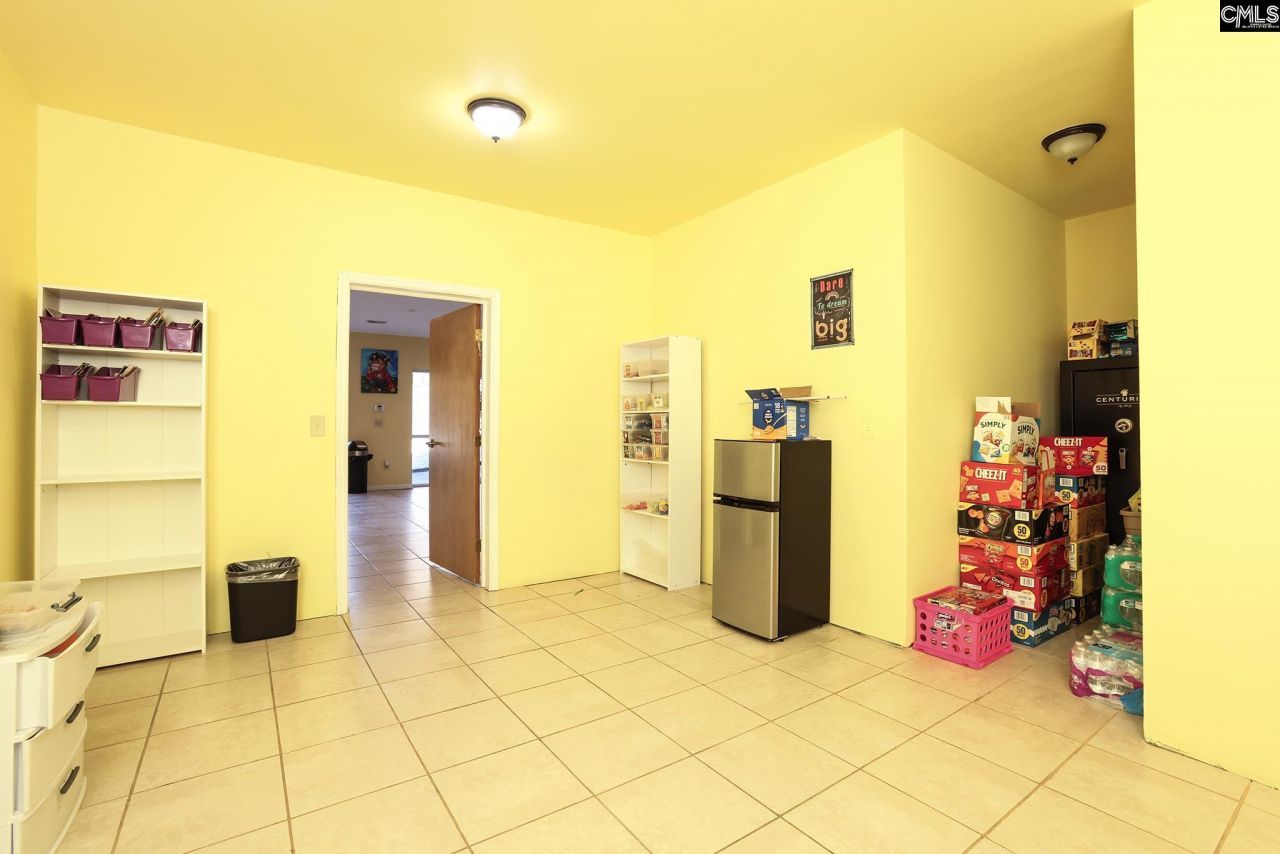 8311 Two Notch Road  Photo 33