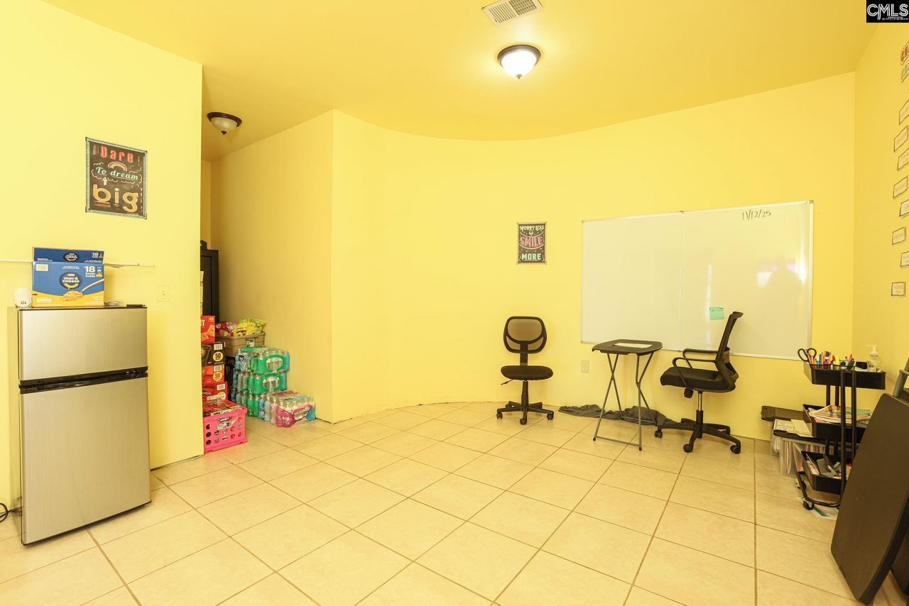 8311 Two Notch Road  Photo 35