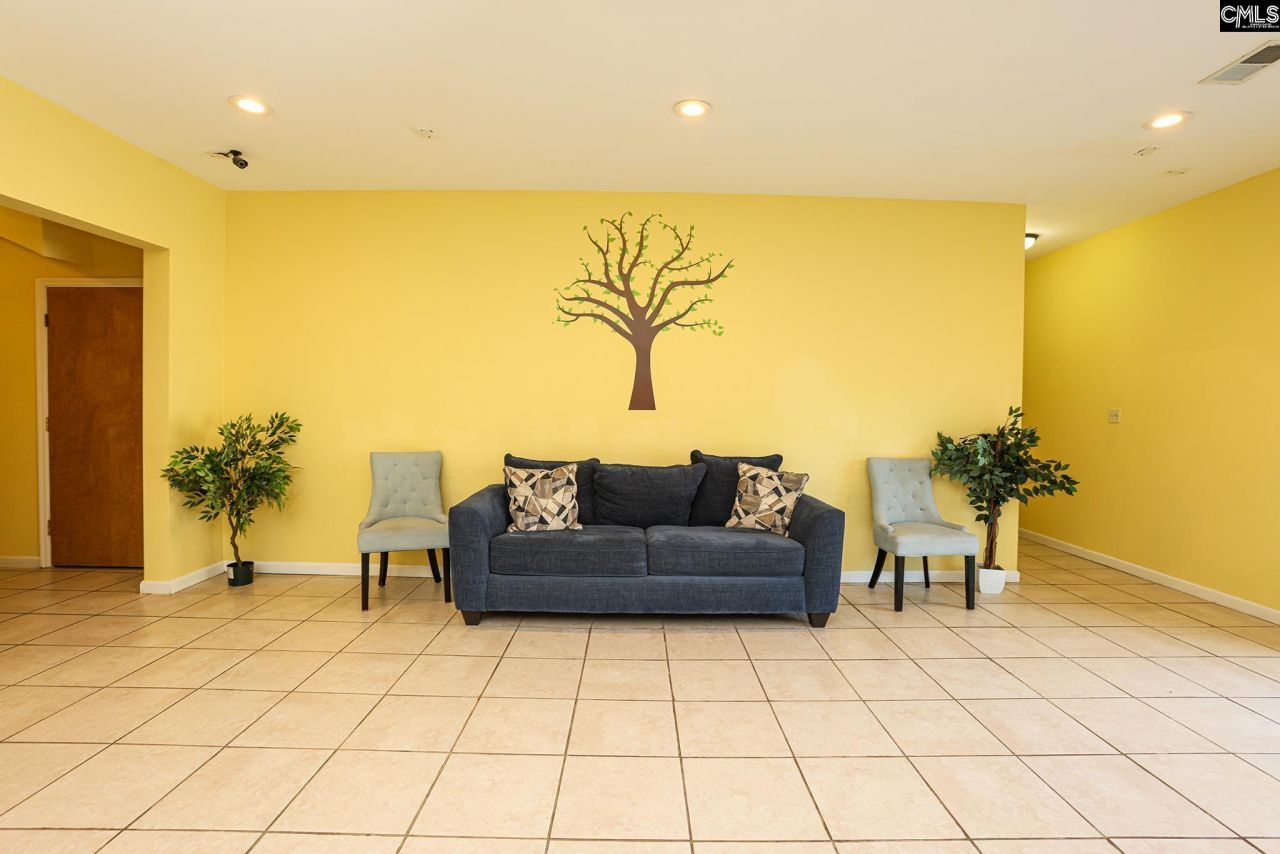 8311 Two Notch Road  Photo 42