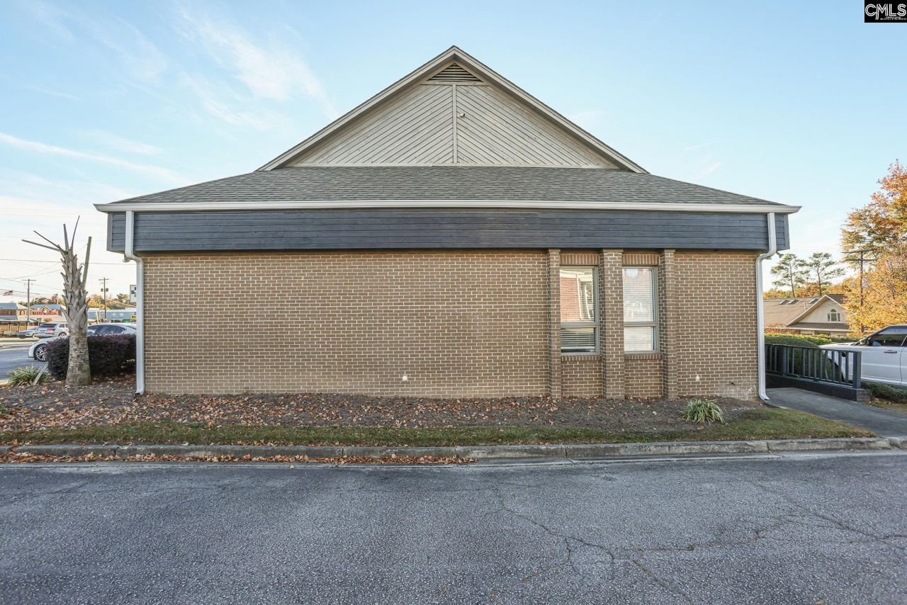 8311 Two Notch Road  Photo 66