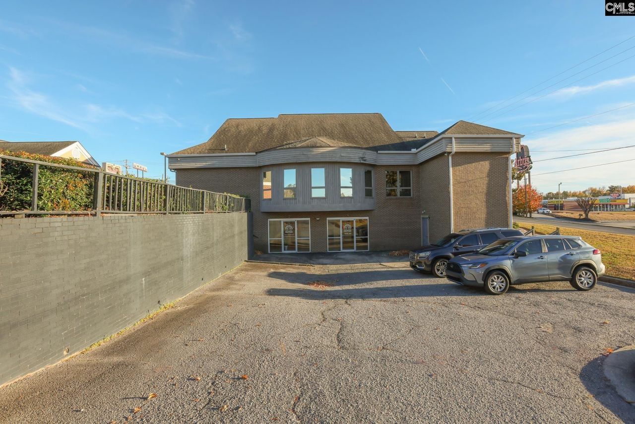 8311 Two Notch Road  Photo 68