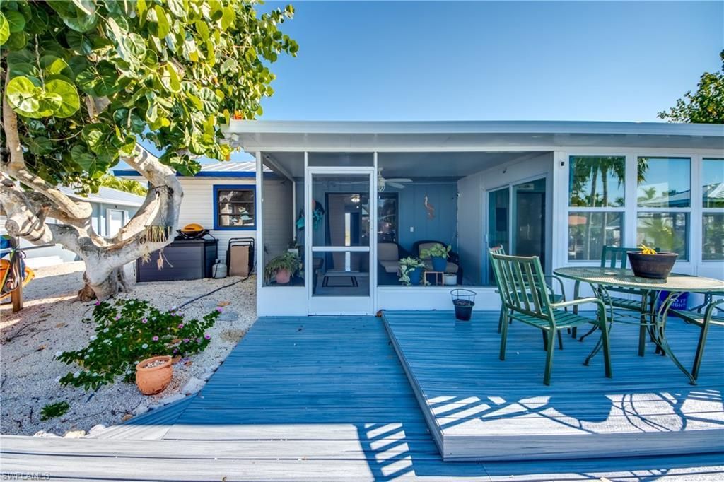 16221 Buccaneer St, Bokeelia, FL 33922 Photo