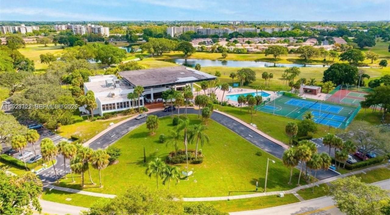 3821 Environ Blvd, Unit 403, Lauderhill, FL 33319 Photo