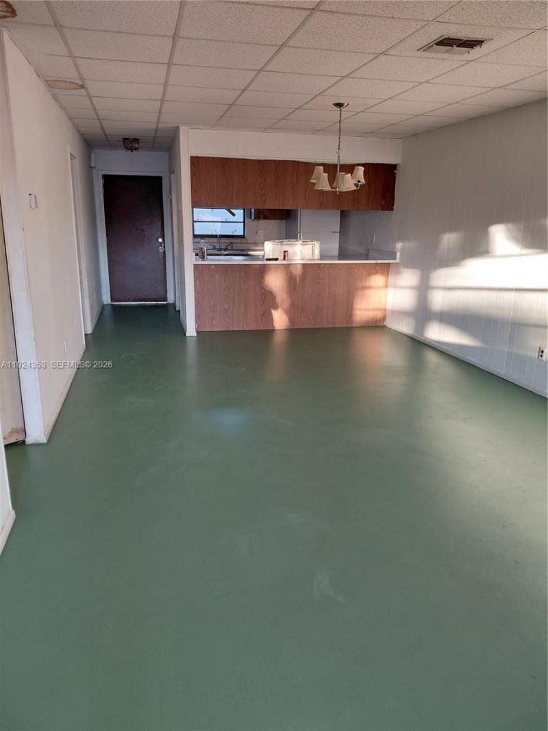 1025 Lakeveiw Drive, Sebring, FL 33870 Photo