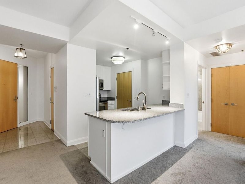 196 S Grant Avenue S, Unit 202, Columbus, OH 43215 Photo 10