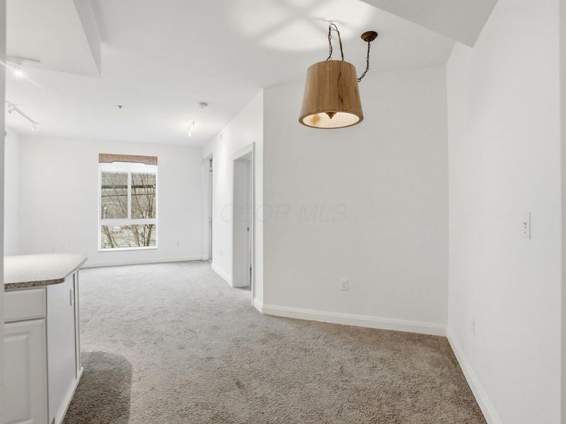 196 S Grant Avenue S, Unit 202, Columbus, OH 43215 Photo 5