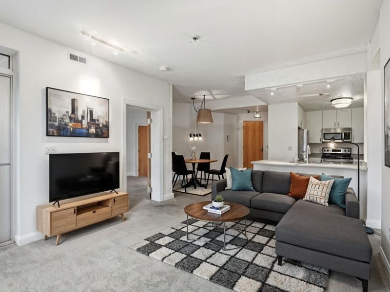 196 S Grant Avenue S, Unit 202, Columbus, OH 43215 Photo 7