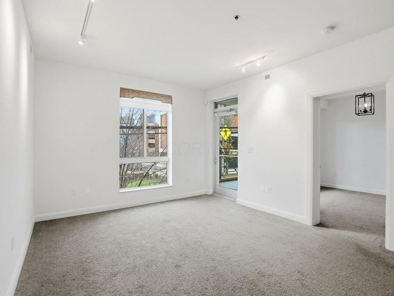 196 S Grant Avenue S, Unit 202, Columbus, OH 43215 Photo 9