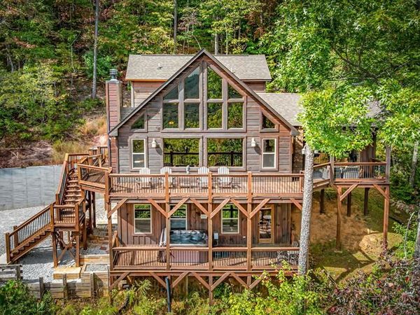 300 Cloudland Trace, Epworth, GA 30541