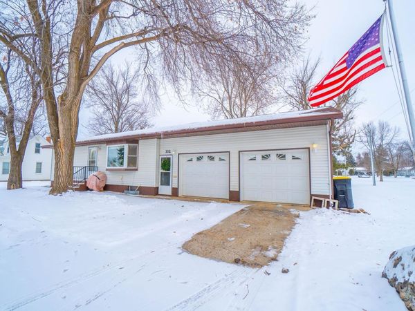 332 4th Street NW, Perham, MN 56573