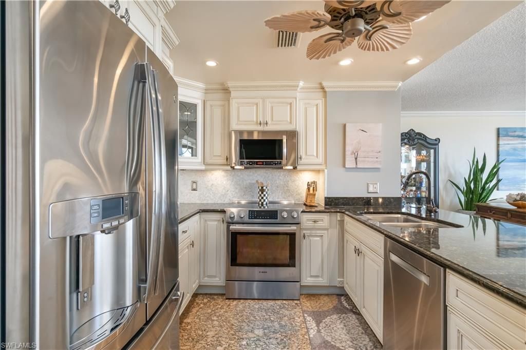 3115 Gulf Shore Blvd N, Unit 701S, Naples, FL 34103 Photo