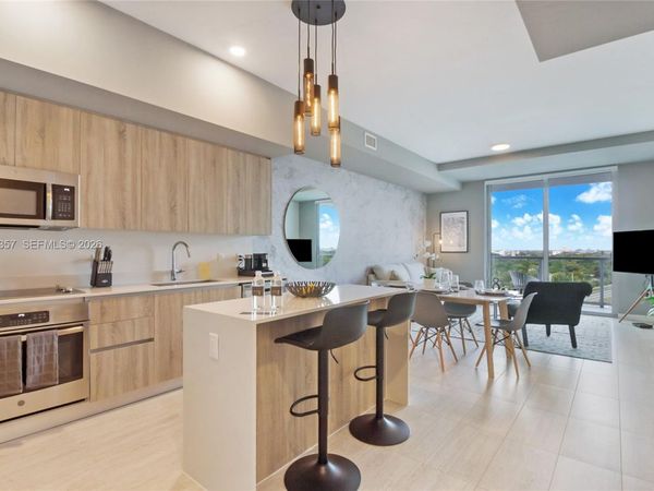 3900 Biscayne Blvd, Unit N-813, Miami, FL 33137