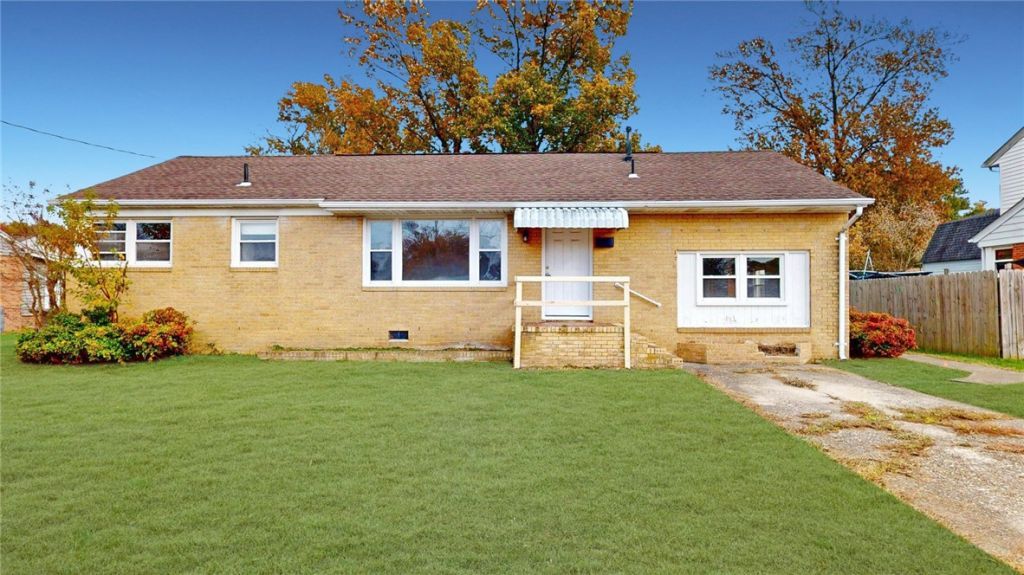 64 Glenhaven Drive, Hampton, VA 23664 Main Photo