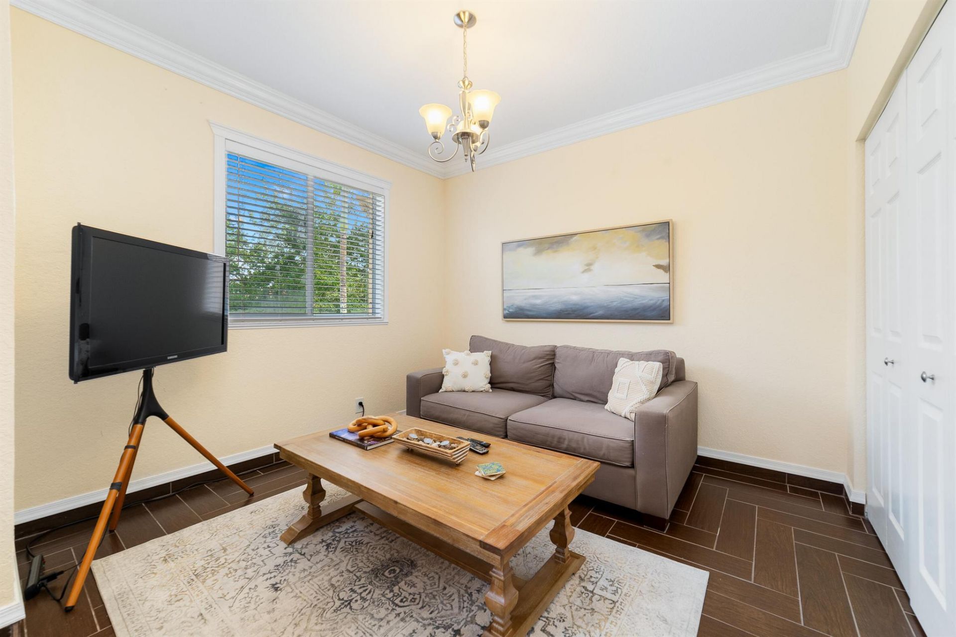 254 Gazetta Way, West Palm Beach, FL 33413 Photo