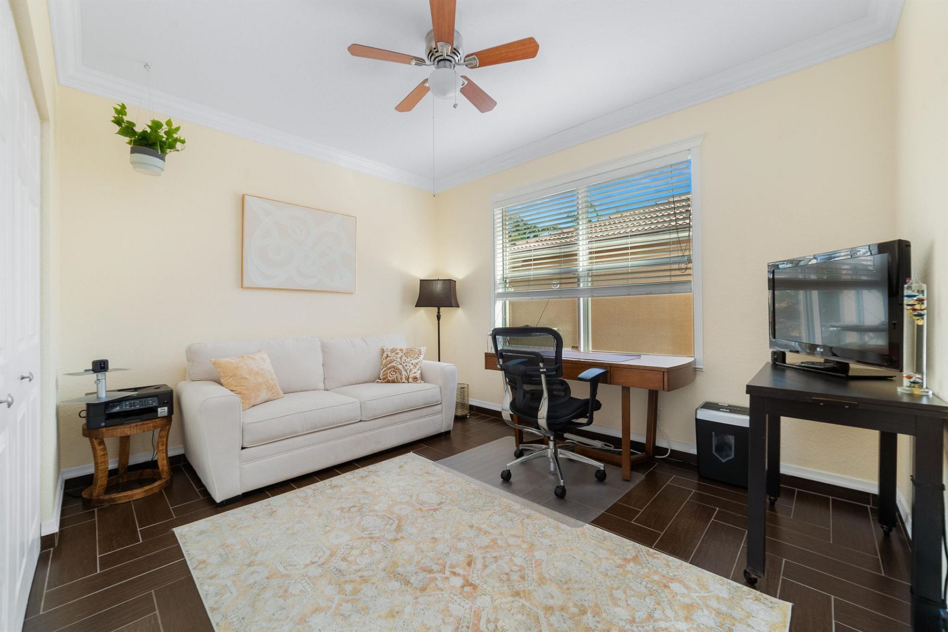 254 Gazetta Way, West Palm Beach, FL 33413 Photo