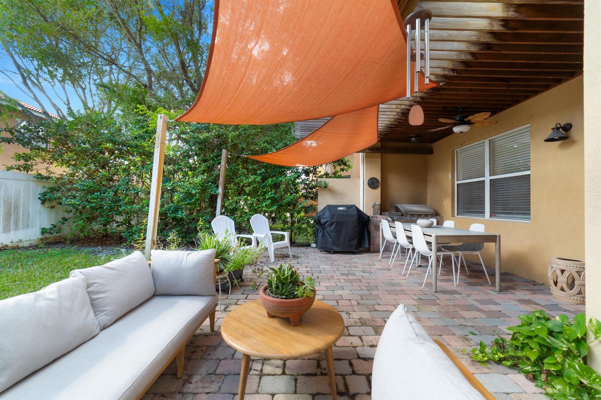 254 Gazetta Way, West Palm Beach, FL 33413 Photo