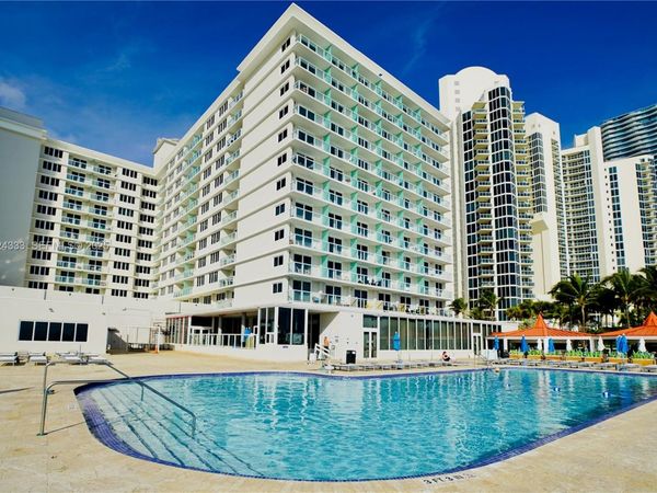 19201 Collins Ave, Unit 726, Sunny Isles Beach, FL 33160