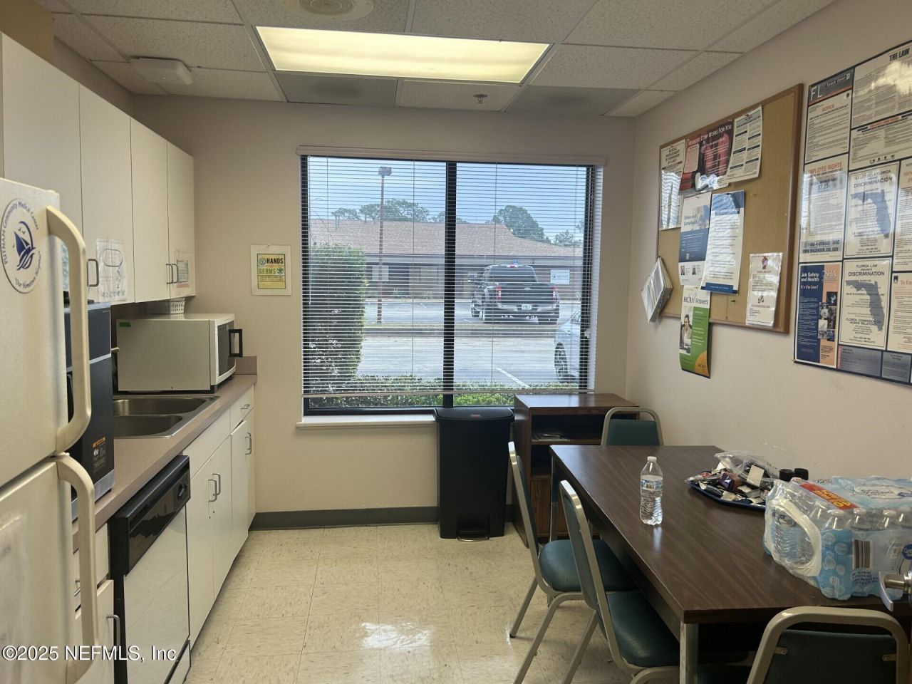 6905 Old Wolf Bay Road, Palatka, FL 32177 Photo