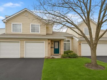 15329 Greenhaven Lane, Unit 102, Burnsville, MN 55306