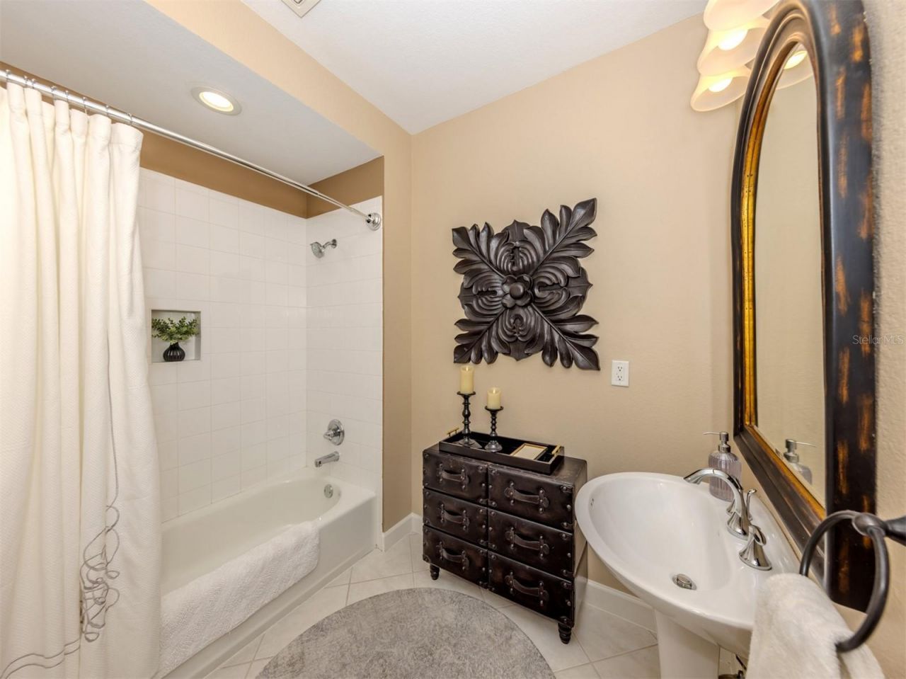 114 Bella Vista Terrace, Unit 6B, North Venice, FL 34275 Photo