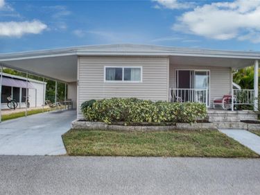 18675 US HIGHWAY 19 N, Unit 425, CLEARWATER, FL 33764