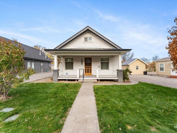 160 E Arthur Ave., Glenns Ferry, ID 83623