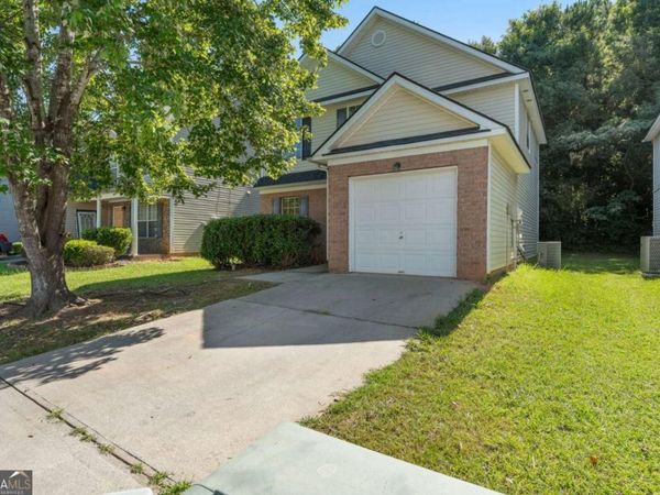 2433 Wood Bend Lane, Riverdale, GA 30296