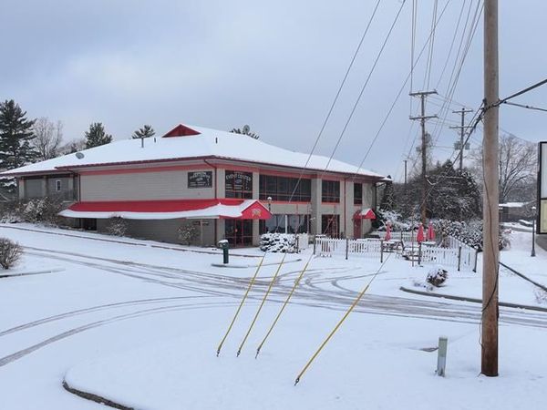 192 E Main St, Lexington, OH 44904