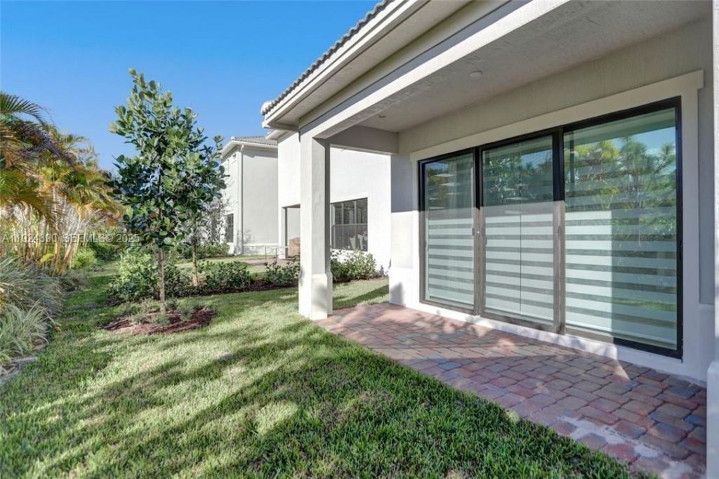 8450 NW 39th Ct, Unit 8450, Coral Springs, FL 33065 Photo