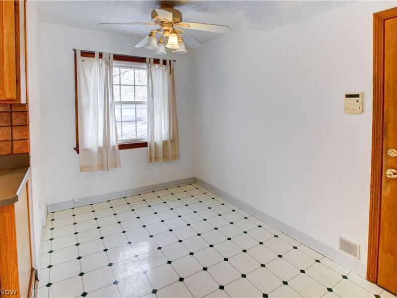 20825 Fairmount Boulevard, Cleveland, OH 44118 Photo 14