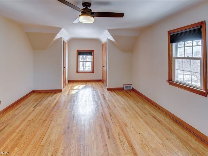 20825 Fairmount Boulevard, Cleveland, OH 44118 Photo 25