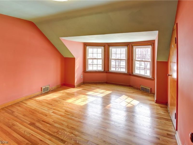 20825 Fairmount Boulevard, Cleveland, OH 44118 Photo 26