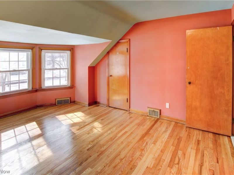 20825 Fairmount Boulevard, Cleveland, OH 44118 Photo 27