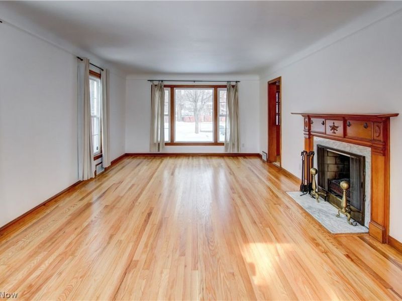 20825 Fairmount Boulevard, Cleveland, OH 44118 Photo 5