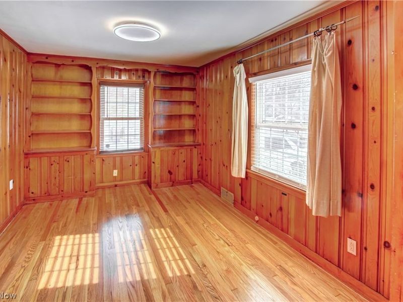 20825 Fairmount Boulevard, Cleveland, OH 44118 Photo 9