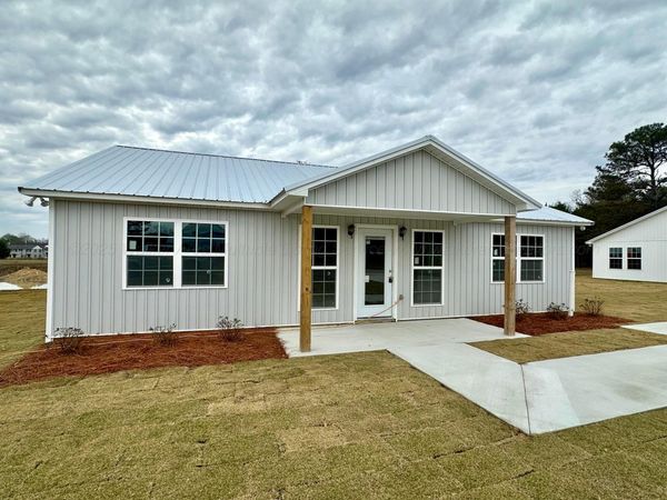 1205 N 1ST St, Carbon Hill, AL 35549