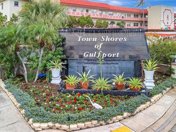 3010 59TH STREET S, Unit 306, GULFPORT, FL 33707