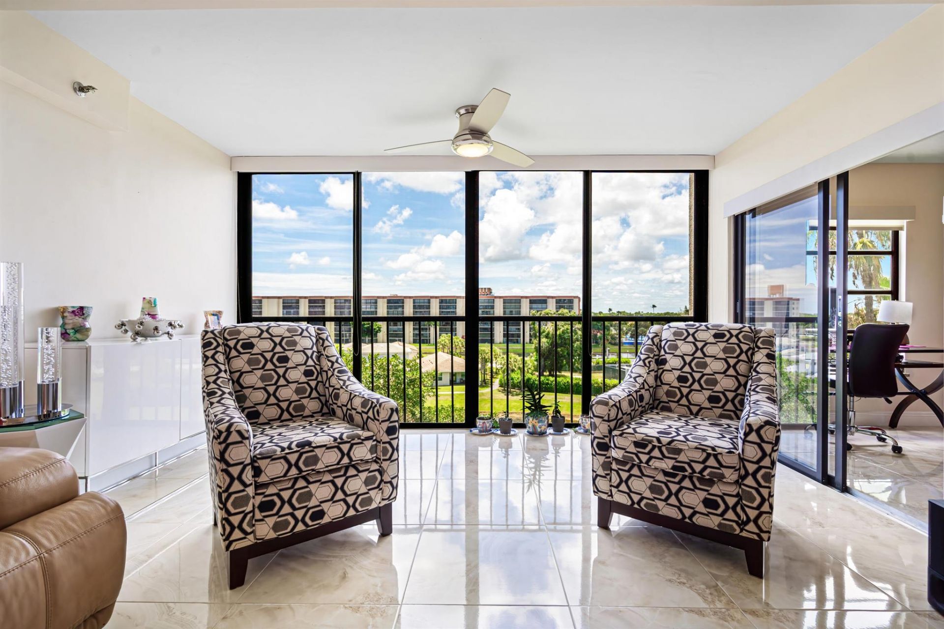 7290 Kinghurst Drive, Unit 607, Delray Beach, FL 33446 Photo